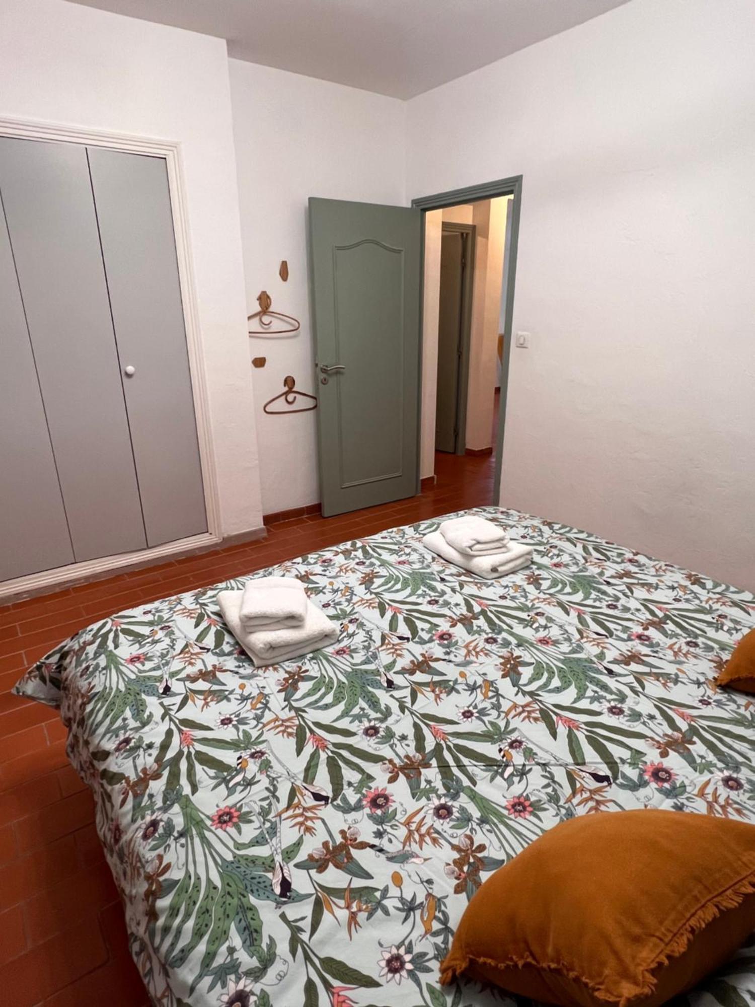 Simone, Appartement Maison, Quartier Calme, Grande Terrasse, Spa, Barbecue, 2 Chambres Frejus Ngoại thất bức ảnh