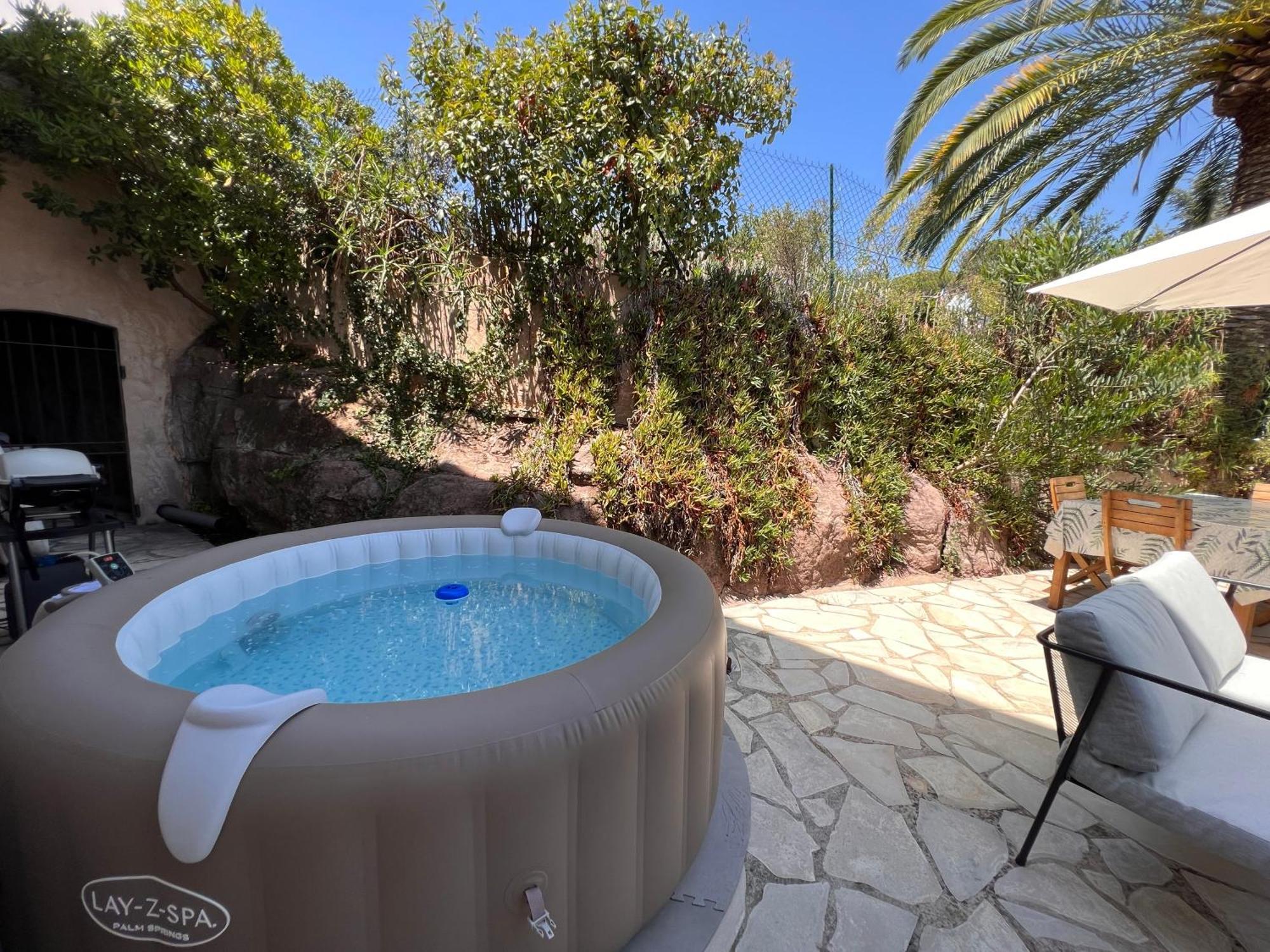Simone, Appartement Maison, Quartier Calme, Grande Terrasse, Spa, Barbecue, 2 Chambres Frejus Ngoại thất bức ảnh